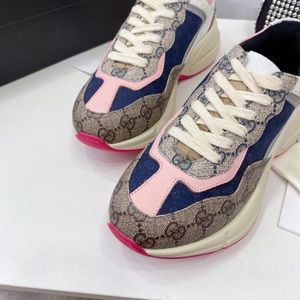 Women high quality Gucci sneakers comes with original box and tag, never worn
